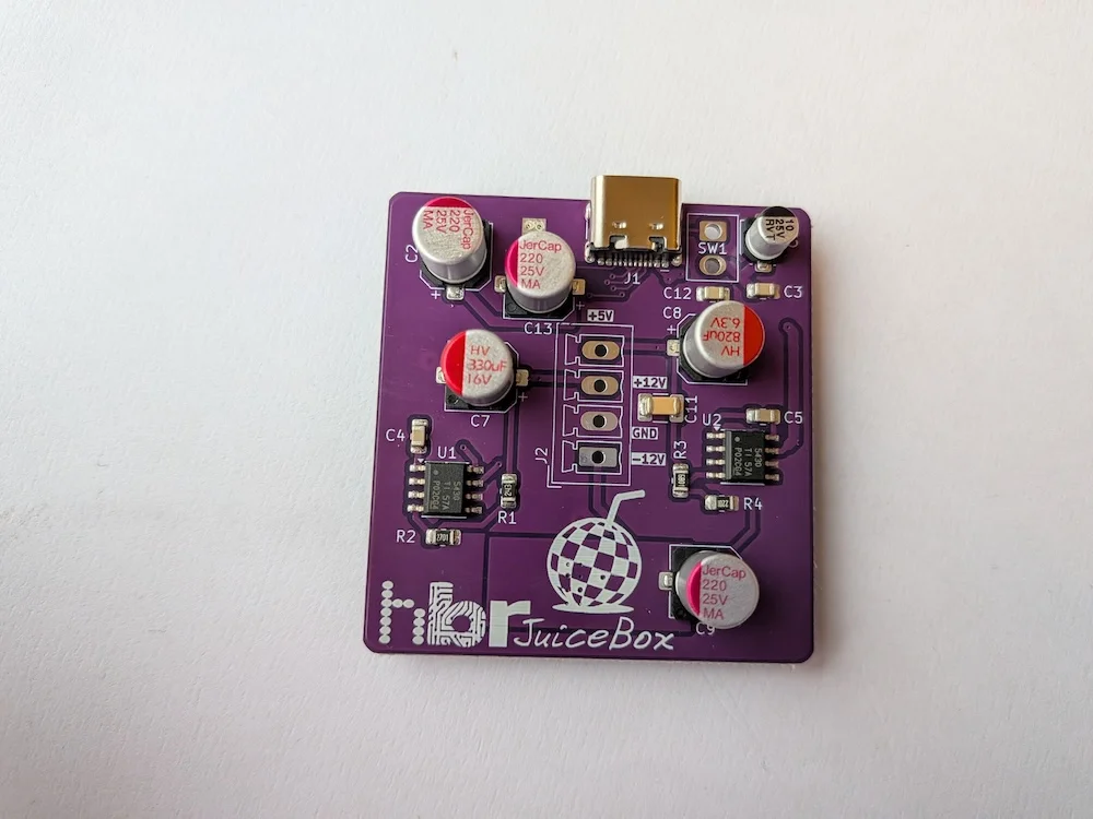 Amiga JuiceBox USB-C power for Amiga