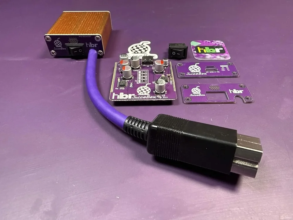 Amiga JuiceBox USB-C power for Amiga